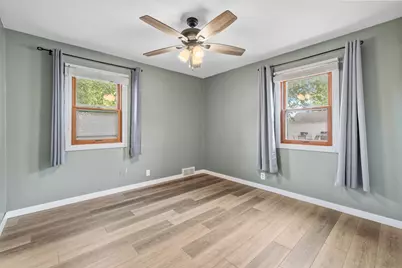 218 E Washington St, Slinger, WI 53086 - Photo 28