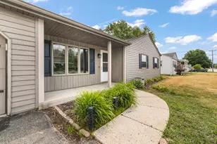 218 E Washington St, Slinger, WI 53086 - Photo 16