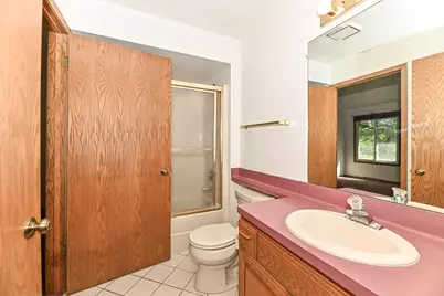 13526 W Fountain Ct, New Berlin, WI 53151 - Photo 20
