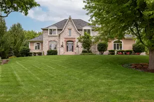 S76W26010 Prairieside Dr, Vernon, WI 53189 - Photo 6