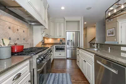 S76W26010  Prairieside Dr, Vernon, WI 53189 - Photo 16