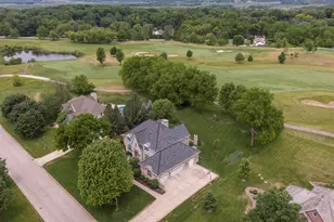 S76W26010 Prairieside Dr, Vernon, WI 53189 - Photo 6