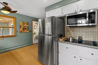 630 E Center St, Juneau, WI 53039 - Photo 10