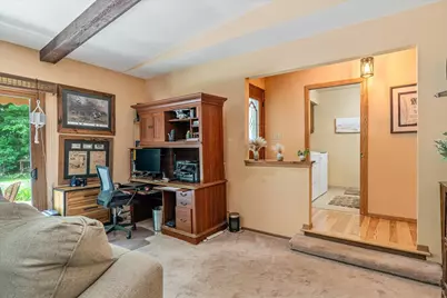 W254N9301  Bittersweet Dr, Lisbon, WI 53089 - Photo 6