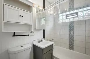 3905 N 93rd St, Milwaukee, WI 53222 - Photo 16