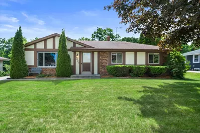 7625  Manitowoc Ave, Oak Creek, WI 53154 - Photo 1