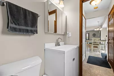 7625  Manitowoc Ave, Oak Creek, WI 53154 - Photo 16