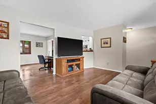 7625 S Manitowoc Ave, Oak Creek, WI 53154 - Photo 6