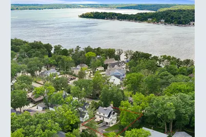 13  Cedar Point Dr, Williams Bay, WI 53191 - Photo 2