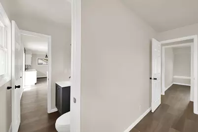 2905  Lake Vista Ct, Racine, WI 53402 - Photo 12