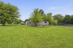 W2995 County Road Y Rd, Leroy, WI 53048 - Photo 38