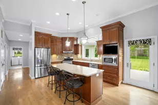 1604 Bellevue Blvd, Fond du Lac, WI 54937 - Photo 2