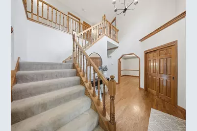 4695  Catherine Ct, Brookfield, WI 53072 - Photo 4