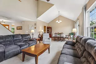 1085 Hillebrand Dr, Jefferson, WI 53549 - Photo 12