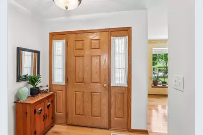 1085  Hillebrand Dr, Jefferson, WI 53549 - Photo 8
