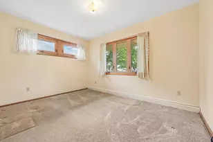 810 Summit Ave, Waukesha, WI 53188 - Photo 18