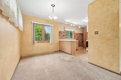 810  Summit Ave, Waukesha, WI 53188 - Photo 8