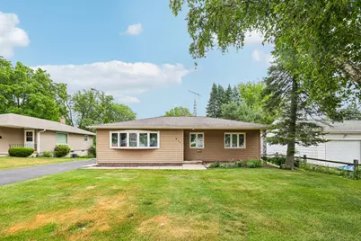 810  Summit Ave, Waukesha, WI 53188 - Photo 2
