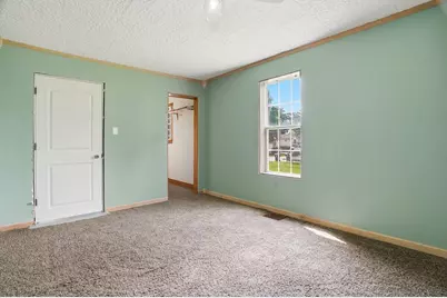 2327  Catherine Ave, Twin Lakes, WI 53181 - Photo 8