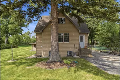 2327  Catherine Ave, Twin Lakes, WI 53181 - Photo 2