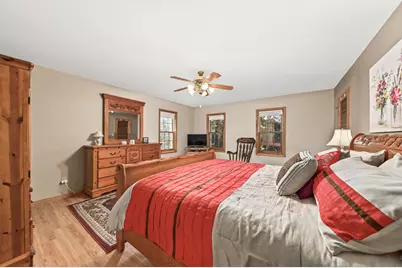 1230 S Springdale Rd, Brookfield, WI 53186 - Photo 14