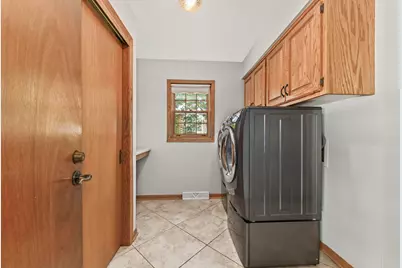 1230 S Springdale Rd, Brookfield, WI 53186 - Photo 12