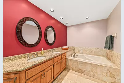 1230 S Springdale Rd, Brookfield, WI 53186 - Photo 16