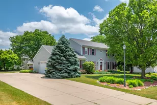 1230 S Springdale Rd, Brookfield, WI 53186 - Photo 36