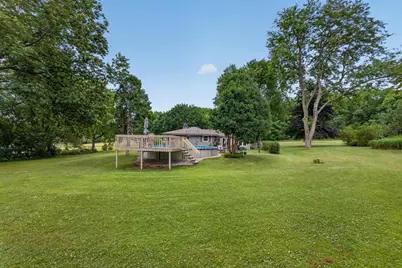 N2W27268  Lyles Dr, Pewaukee, WI 53188 - Photo 28