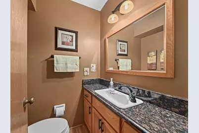 2355  Guinevere Dr, Brookfield, WI 53045 - Photo 20