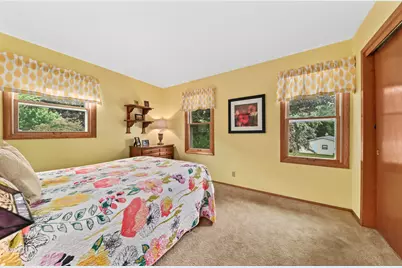 2355  Guinevere Dr, Brookfield, WI 53045 - Photo 24