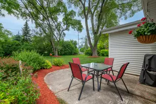 2355 Guinevere Dr, Brookfield, WI 53045 - Photo 30