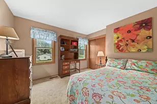 2355 Guinevere Dr, Brookfield, WI 53045 - Photo 22