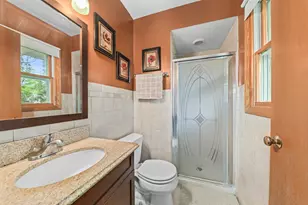 2355 Guinevere Dr, Brookfield, WI 53045 - Photo 26