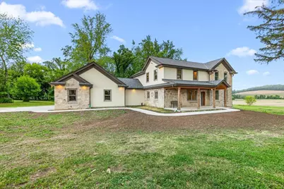 W3940  Campbell Dr, Ashford, WI 53010 - Photo 2