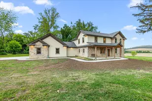 W3940 Campbell Dr, Ashford, WI 53010 - Photo 2