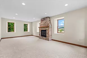W3940 Campbell Dr, Ashford, WI 53010 - Photo 14
