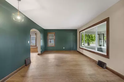 7103  18th Ave, Kenosha, WI 53143 - Photo 6