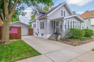 609 Emmet St, Watertown, WI 53094 - Photo 1
