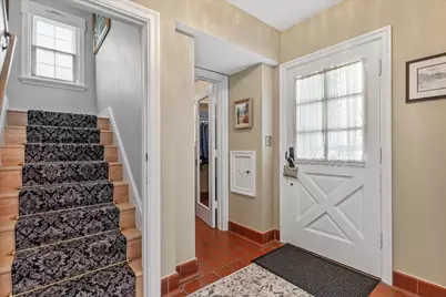 3704  18th Ave, Kenosha, WI 53140 - Photo 2