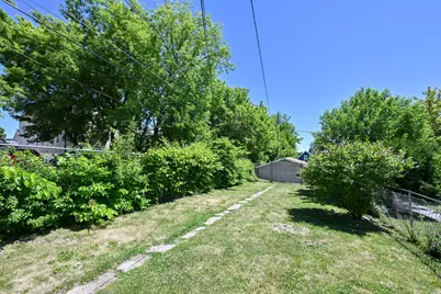1818 S 6th St, Milwaukee, WI 53204 - Photo 22