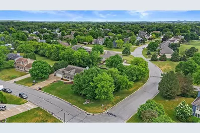 W147N7026  Woodland Dr, Menomonee Falls, WI 53051 - Photo 52