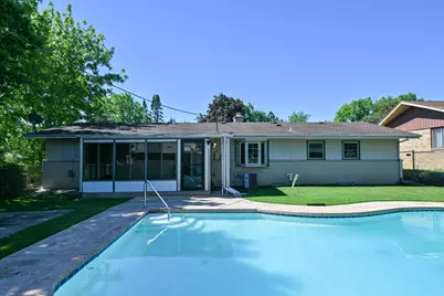1710  Poplar Ave, South Milwaukee, WI 53172 - Photo 44