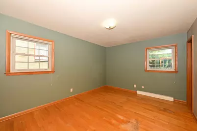 1710  Poplar Ave, South Milwaukee, WI 53172 - Photo 24