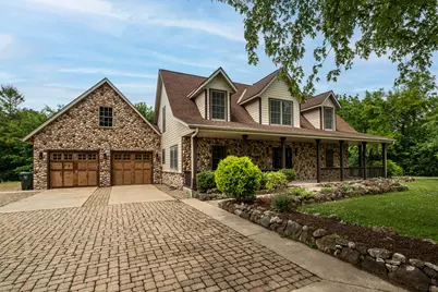 5365 S Sunny Slope Rd, New Berlin, WI 53151 - Photo 2