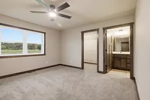 1463 Iris St, Holmen, WI 54636 - Photo 16