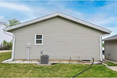 1605  Williams Ave, South Milwaukee, WI 53172 - Photo 34