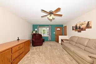 1605 Williams Ave, South Milwaukee, WI 53172 - Photo 8