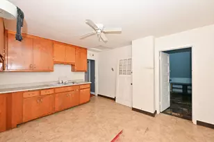 3160 N Dr William Finlayson St, Milwaukee, WI 53212 - Photo 26