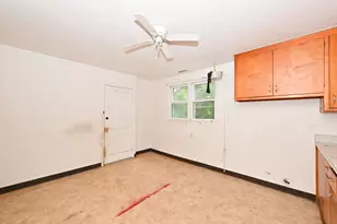3160 N Dr William Finlayson St, Milwaukee, WI 53212 - Photo 28